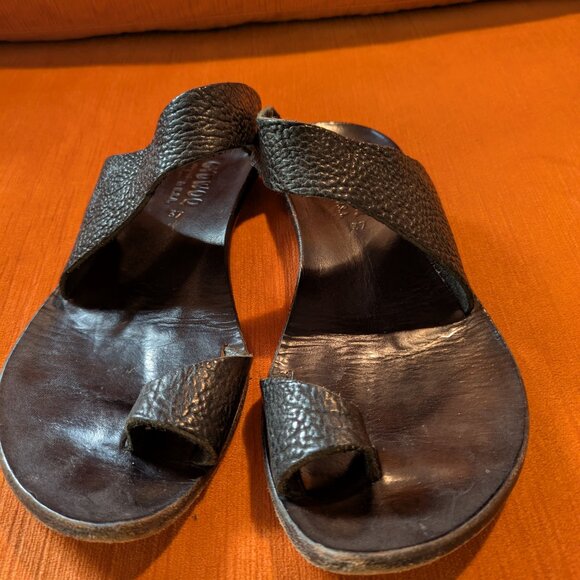 CYDWOQ Hilary sandal thong black size 37 (6-7) - Picture 4 of 5